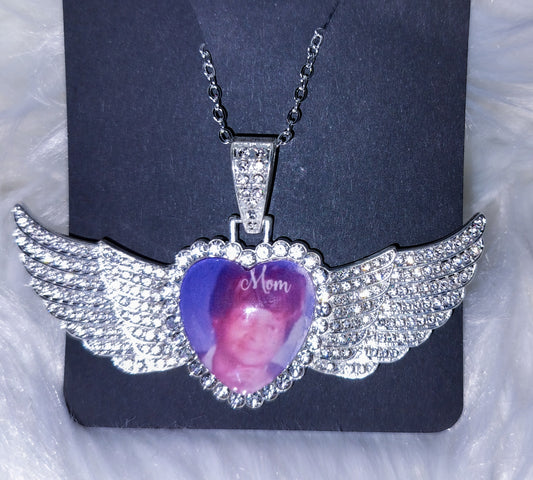 Heart Shaped Picture Pendant